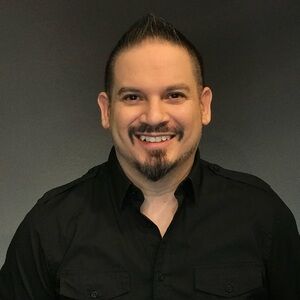 Meet your Posher, Adrian